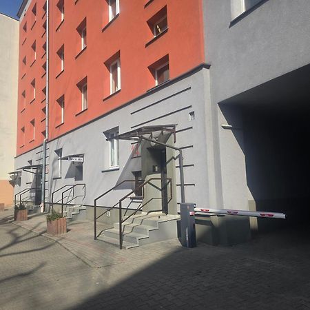 Szmaragdowy Apartament Przy Ulicy Opolskiej Tarnowskie Gory Exterior photo